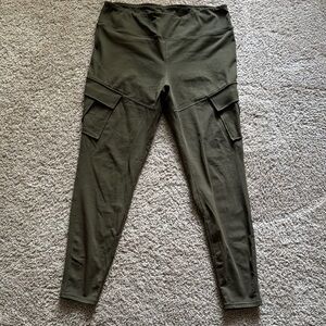 💜 3 for $10 Green Tactical Leggings with Adjustable Ankle Cuffs